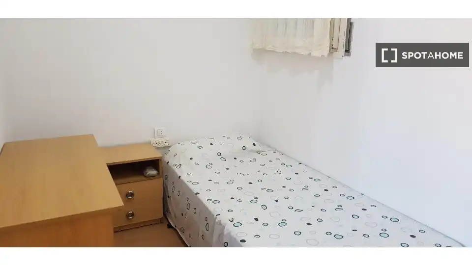 Dormitori de Apartament per a compartir en Sant Martí