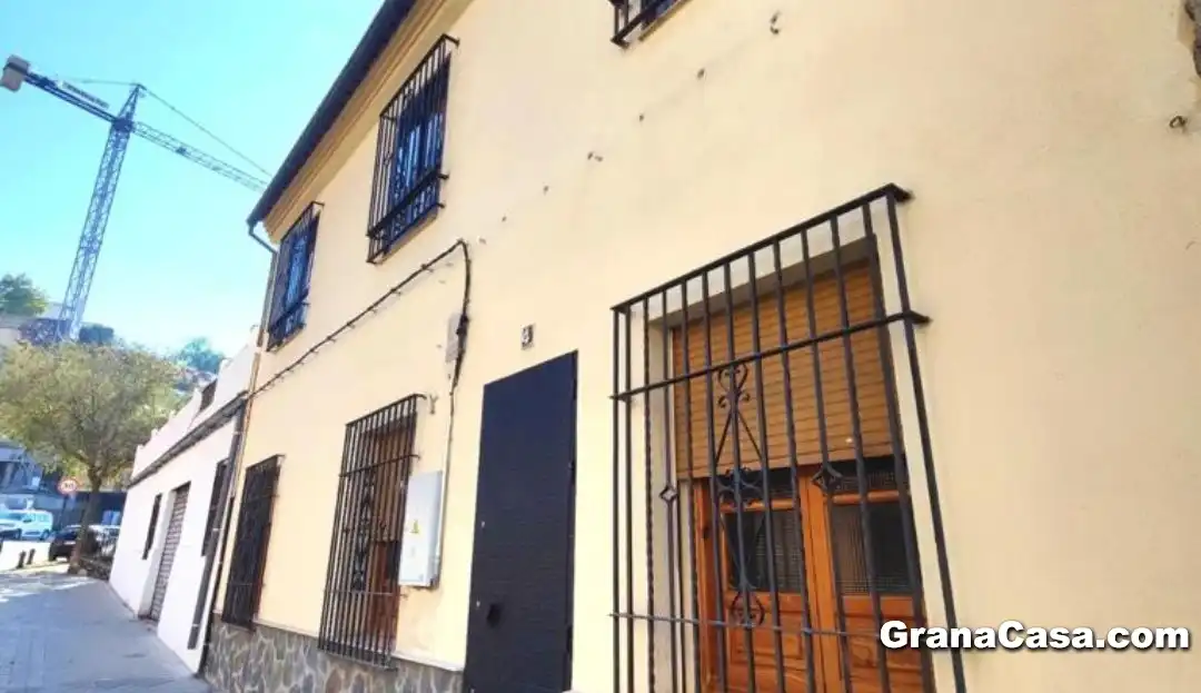 Exterior view of Detached homes for sale in Granada  with Air Conditioner, Heating and Terrace