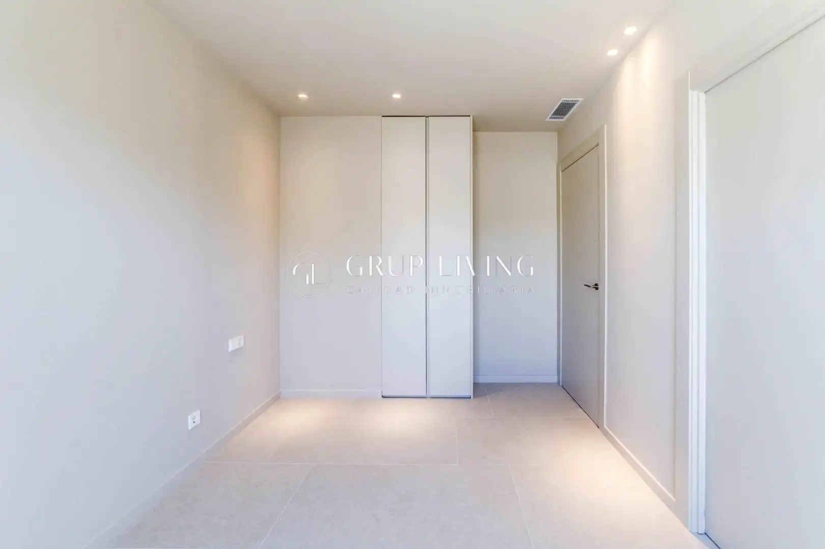 Habitación de Casa o chalet en venta en Sitges con Aire acondicionado, Calefacción y Jardín privado