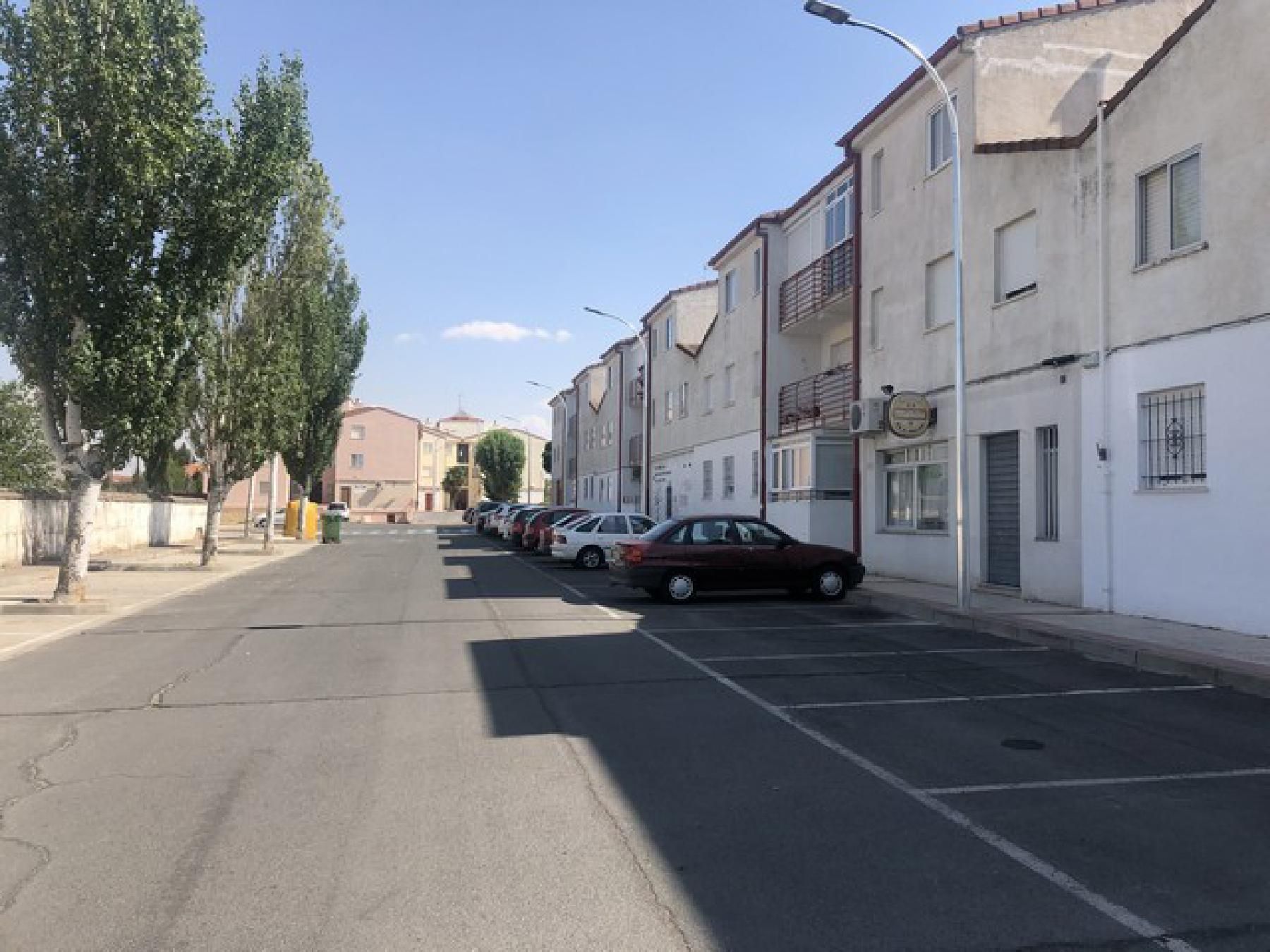 Vista exterior de Pis en venda en Peñaranda de Bracamonte amb Terrassa