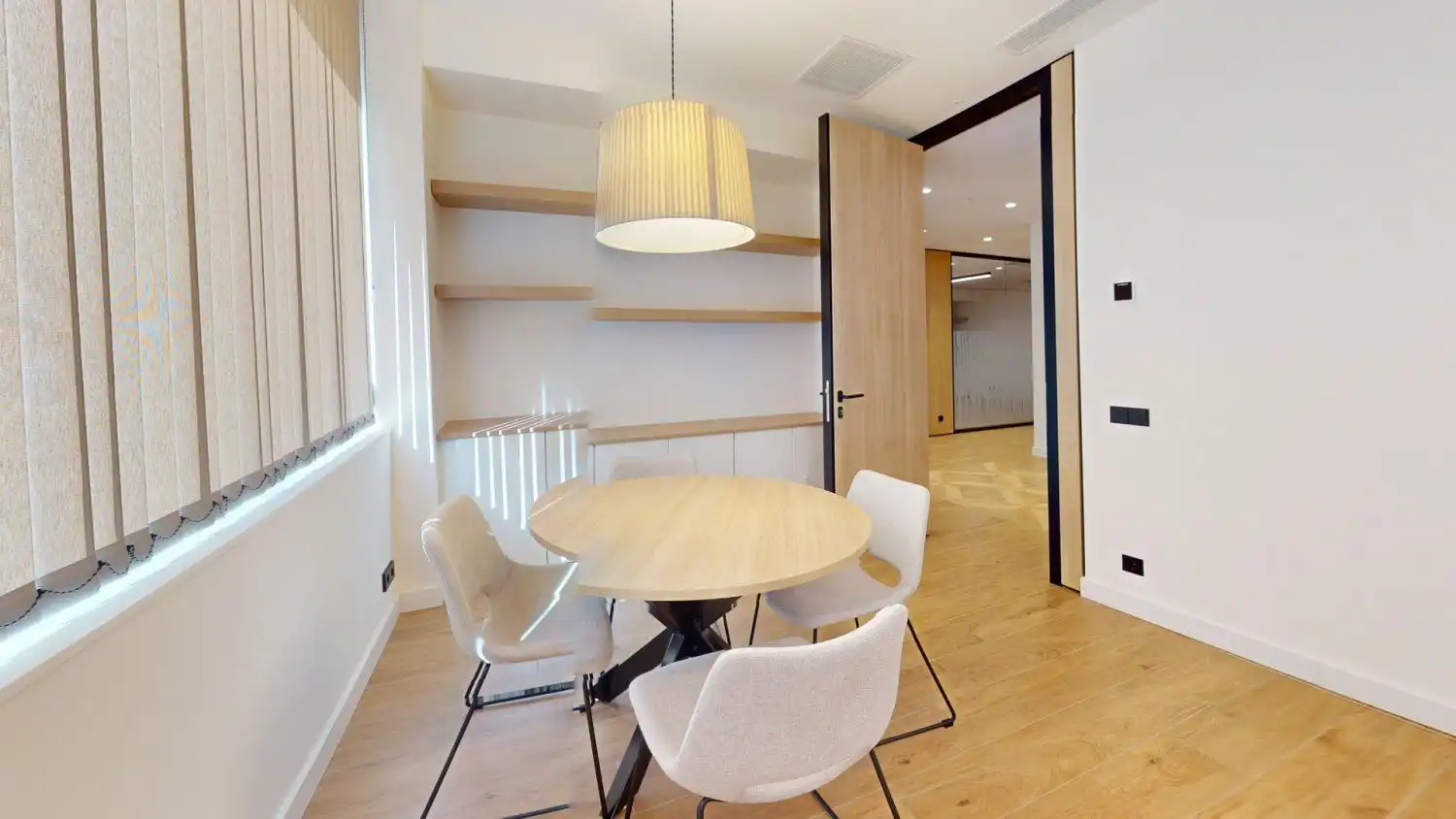 Office for rent in Barrio de los Remedios