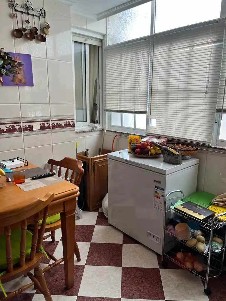Kitchen of Flat for sale in Torrevieja  with Terrace, Furnished and Oven