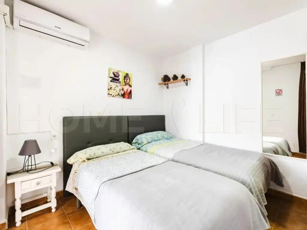 Bedroom of Flat for sale in Benalmádena  with Air Conditioner, Private garden and Terrace