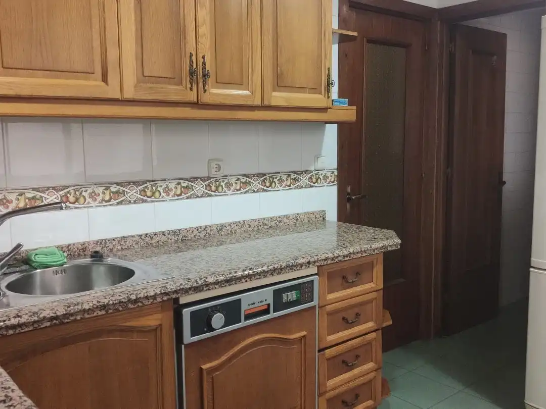 Piso con ascensor en venta en Camino de Ronda 143, imagen 11