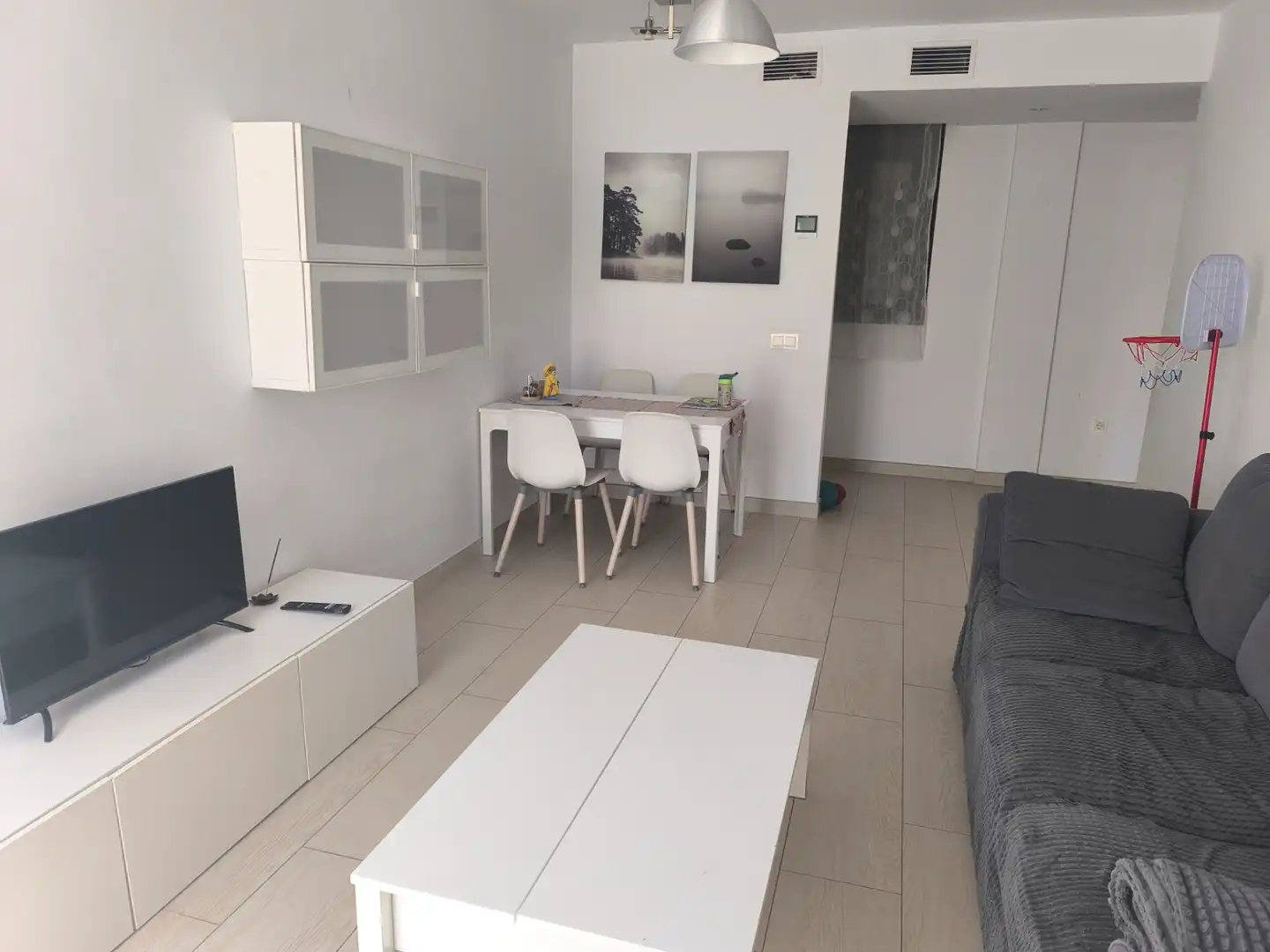 Sala de estar de Piso de alquiler en Melilla con Aire acondicionado y Amueblado