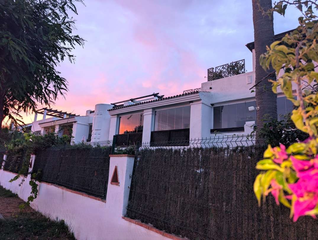 Exterior view of Flat for sale in La Alcaidesa  with Air Conditioner, Heating and Private garden