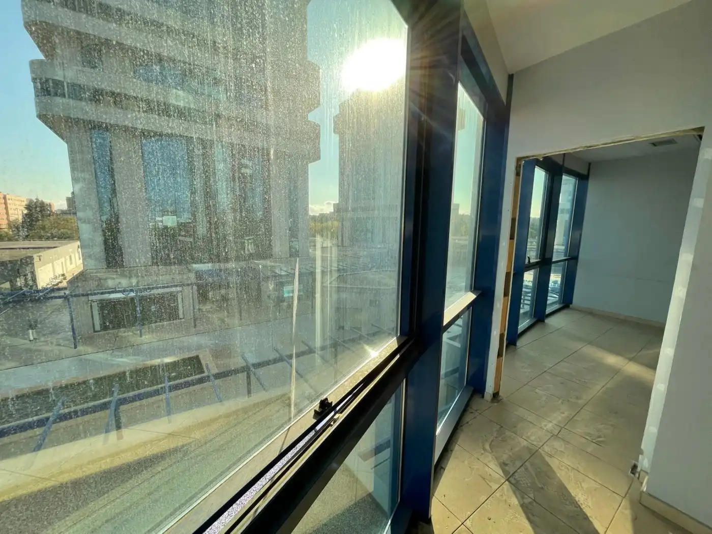 Oficina en venta en Calle Astronomía, 1, San Jerónimo - La Bachillera