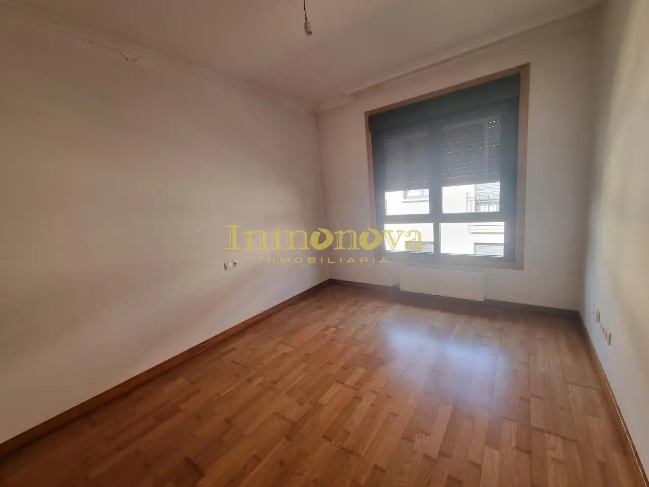 Bedroom of Flat for sale in A Cañiza    with Heating and Storage room