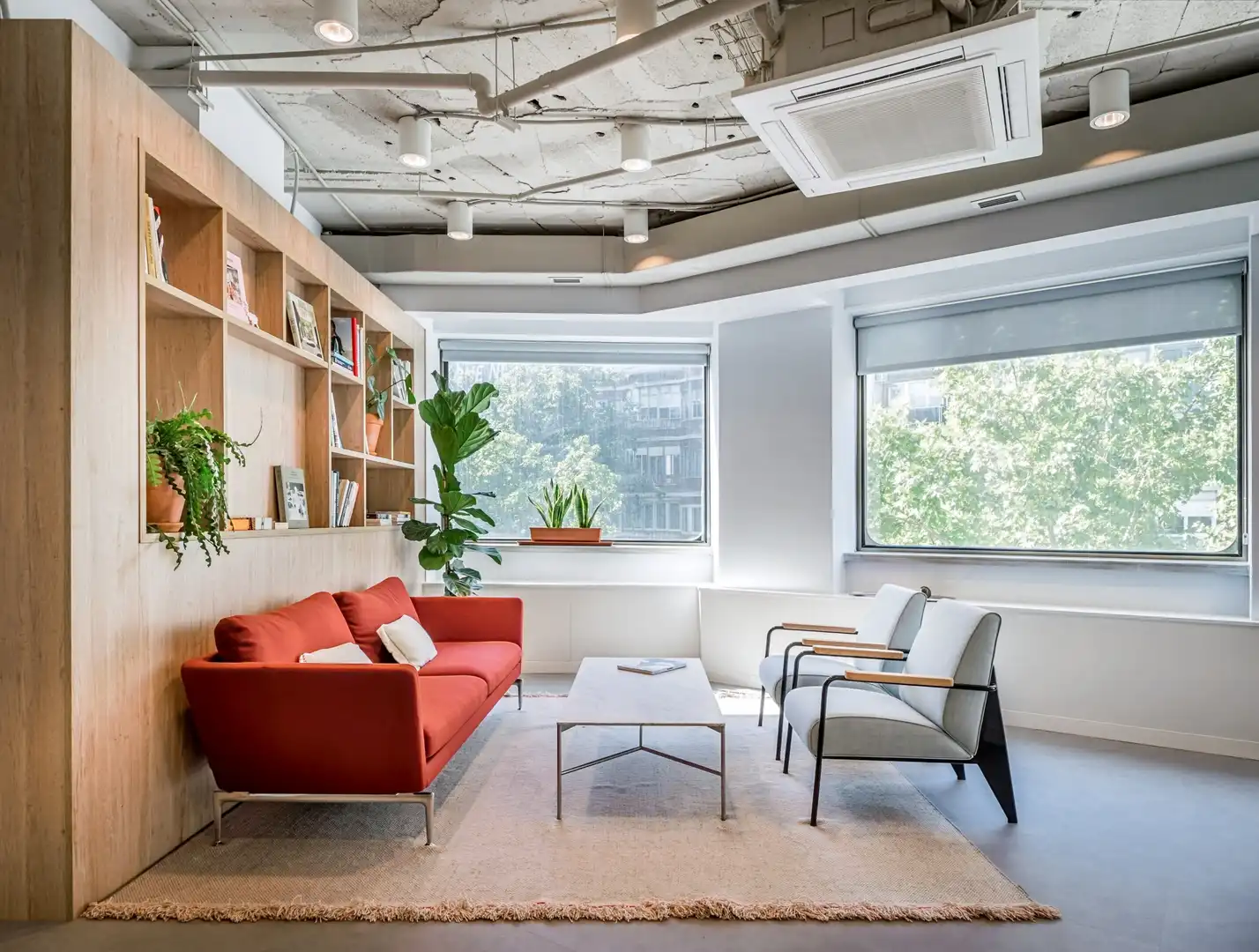 Sala de estar de Oficina de alquiler en Madrid con Aire acondicionado, Calefacción y Amueblado