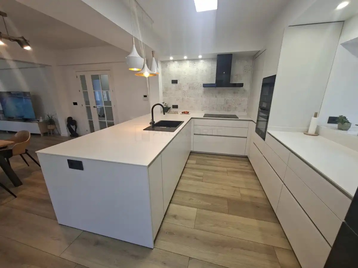 Kitchen of Houses for sale in Zuia, Araba - Álava