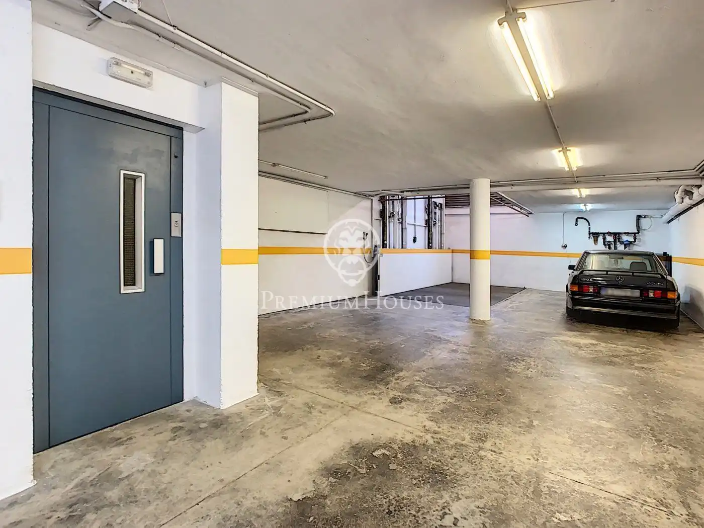Parking de Casa o chalet en venta en Pineda de Mar con Aire acondicionado, Calefacción y Balcón