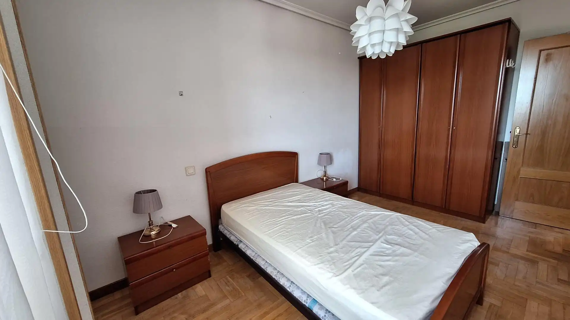 Habitación de Piso de alquiler en Burgos con Calefacción