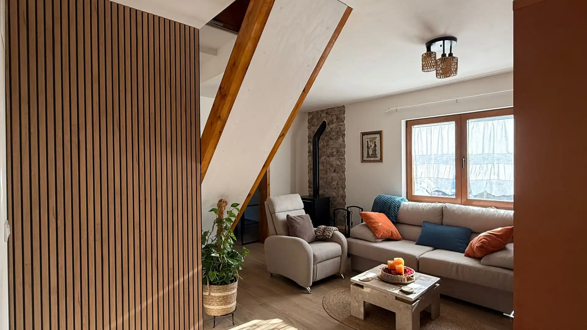 Sala d'estar de Casa o xalet de lloguer en Ferrol amb Jardí privat, Terrassa i Moblat