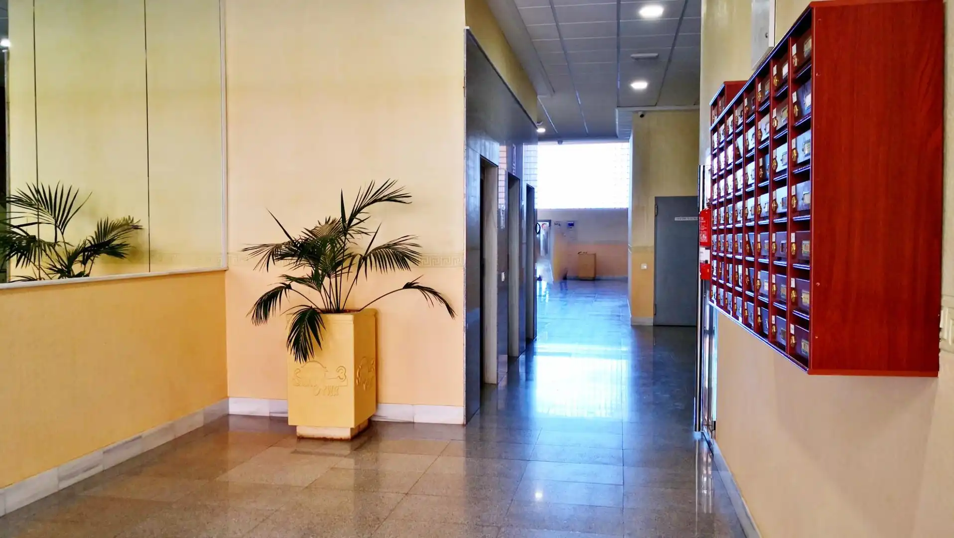 Flat for sale in Roquetas de Mar  with Air Conditioner, Furnished and Community pool