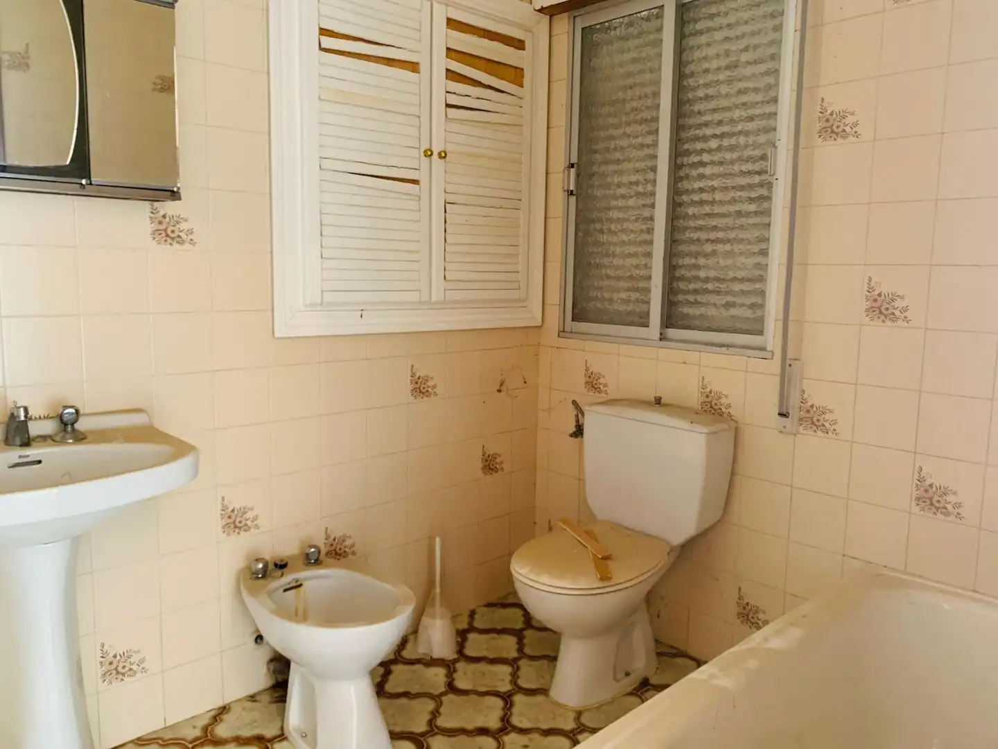 Baño de Casa o chalet en venta en Valencia del Ventoso con Terraza y Balcón