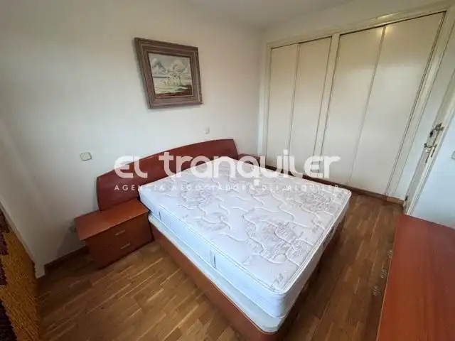 Bedroom of Flat for rent in Madrid  with Air Conditioner, Parquet flooring and Swimming Pool