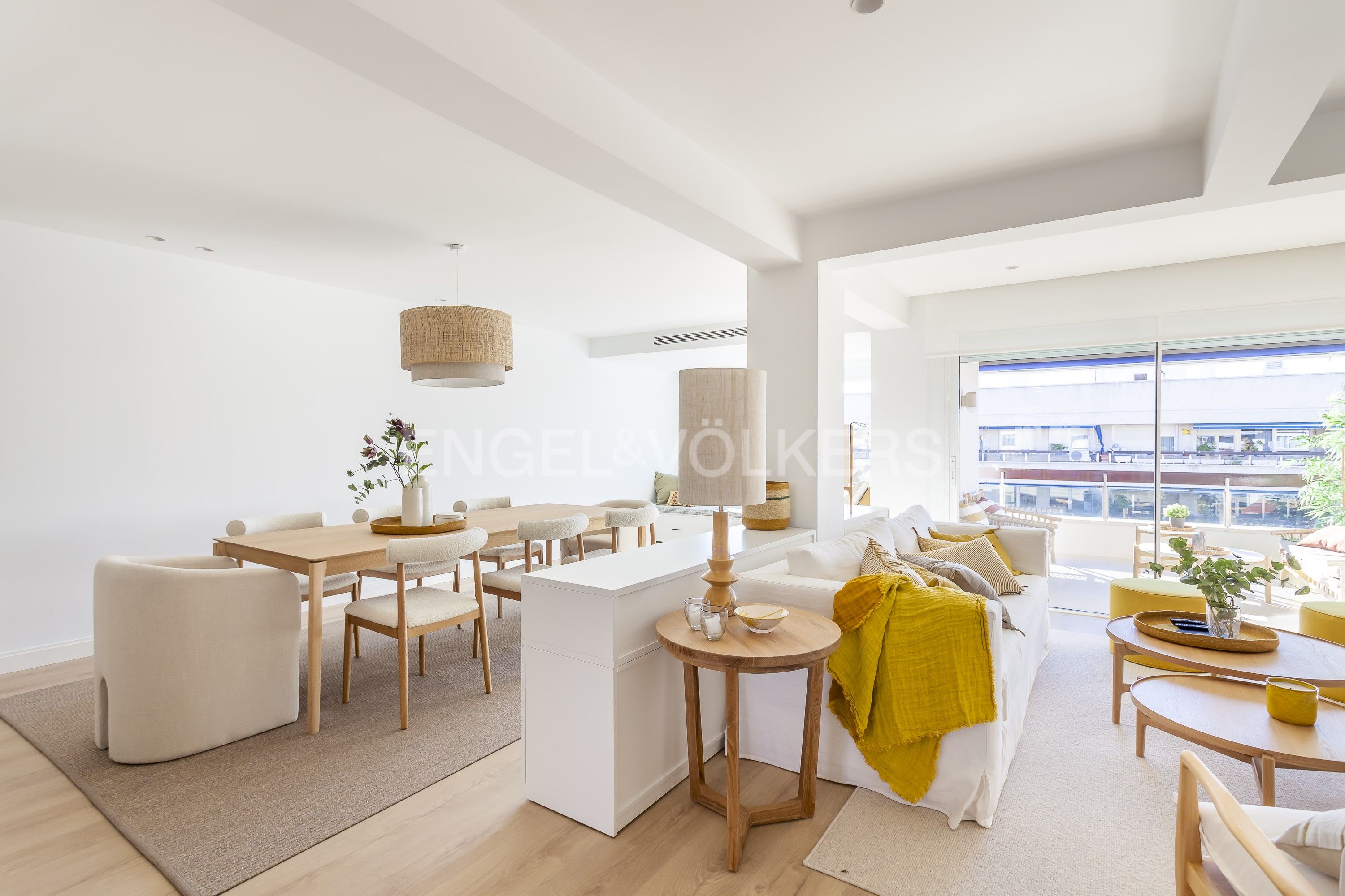 Sala de estar de Apartamento en venta en  Madrid Capital con Aire acondicionado, Calefacción y Terraza