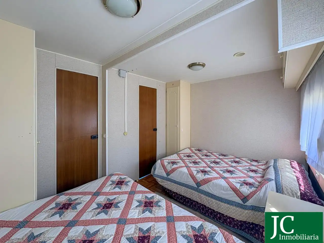 Bedroom of Houses for sale in Bárcena de Cicero  with Private garden, Storage room and Furnished