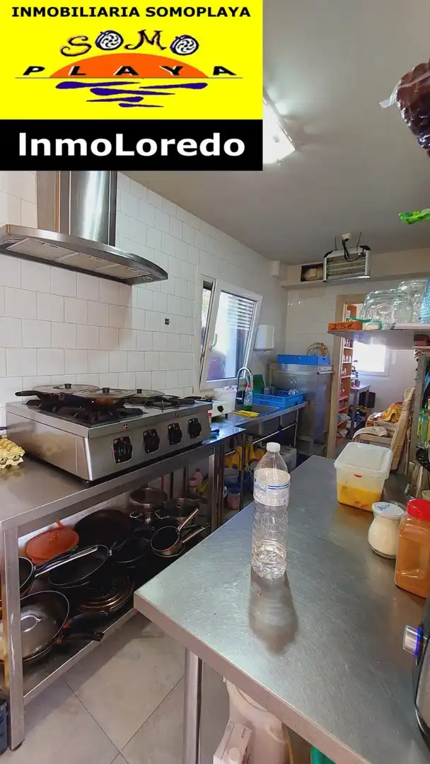 Cuina de Casa o xalet en venda en Ribamontán al Mar amb Jardí privat