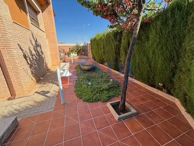 Chalet con piscina en venta en Valdepeñas, imagen 55