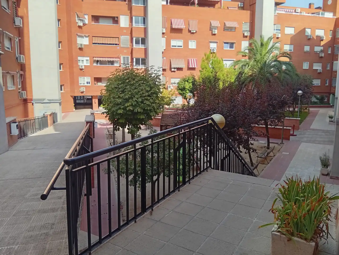 Vista exterior de Pis en venda en Madrid amb Aire condicionat, Calefacció i Moblat