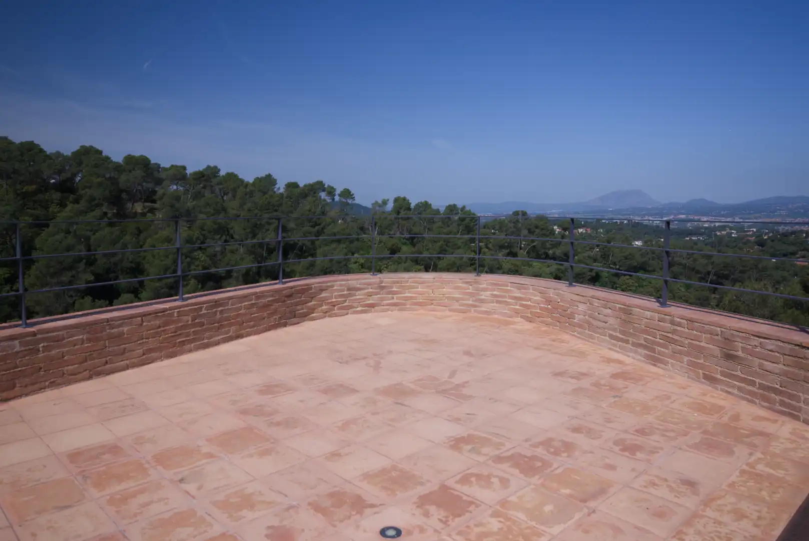 Terrasse von Haus oder Chalet zum Verkauf in Sant Cugat del Vallès mit Klimaanlage, Heizung und Privatgarten