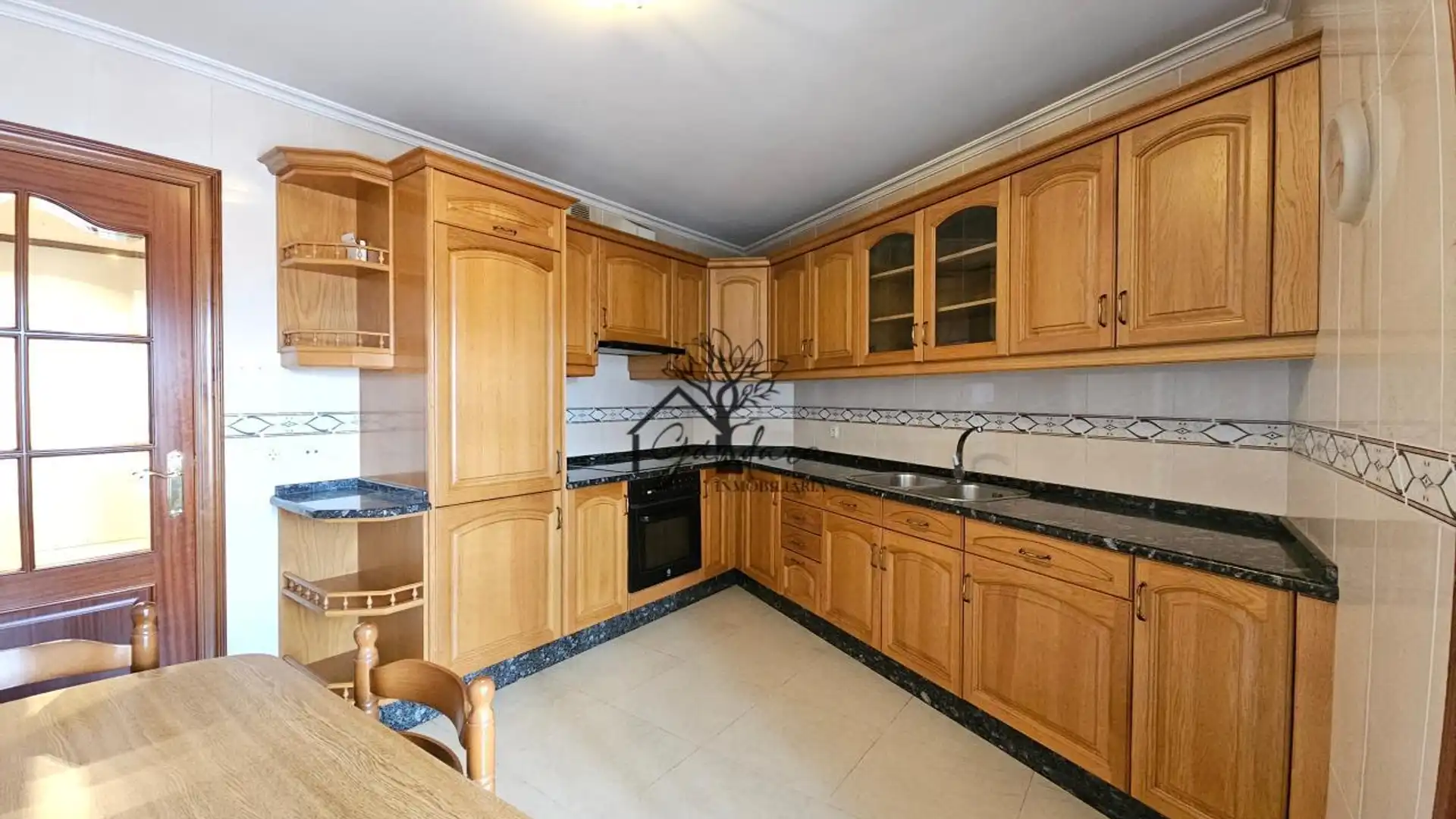 Maisonette zum Verkauf in Piñeiros- Freixeiro