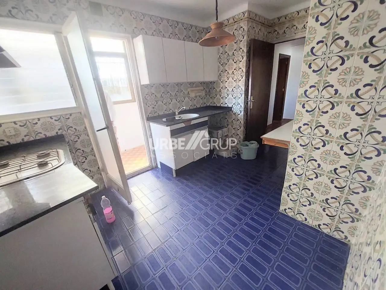 Cocina de Piso en venta en Terrassa con Calefacción, Terraza y Alarma