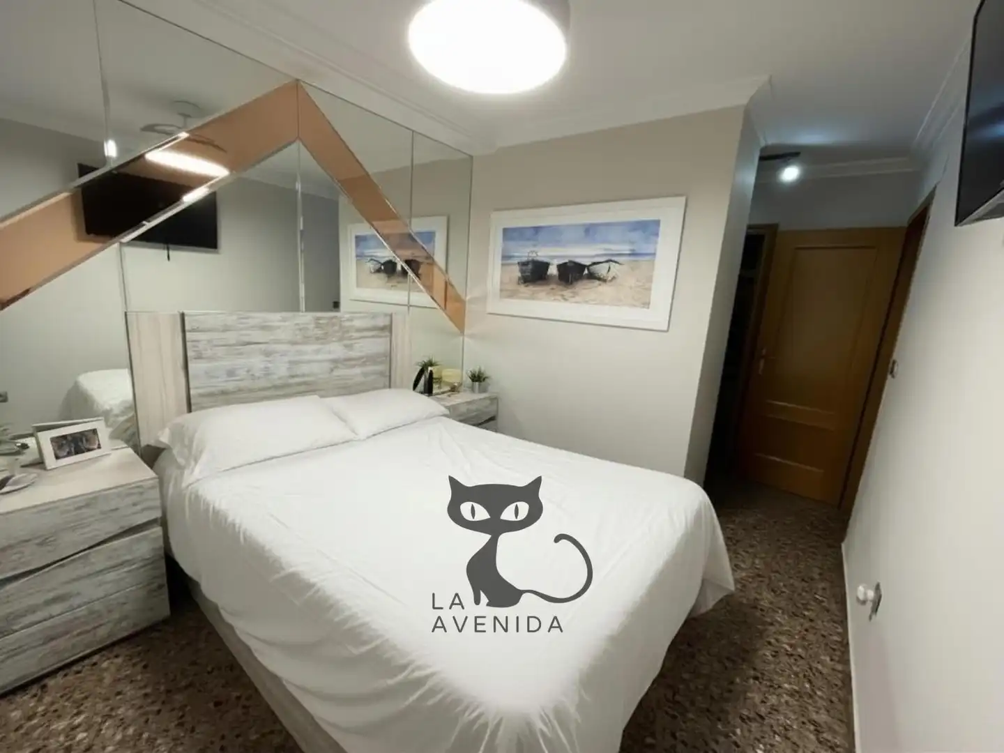 Bedroom of Apartments for sale in Manises