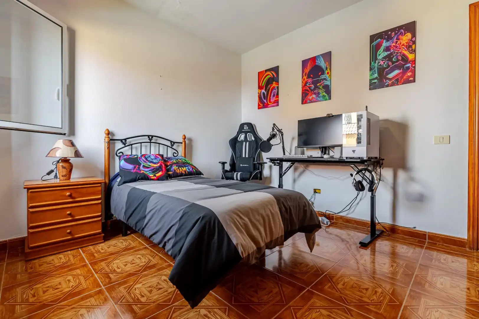 Bedroom of Houses for sale in Arucas