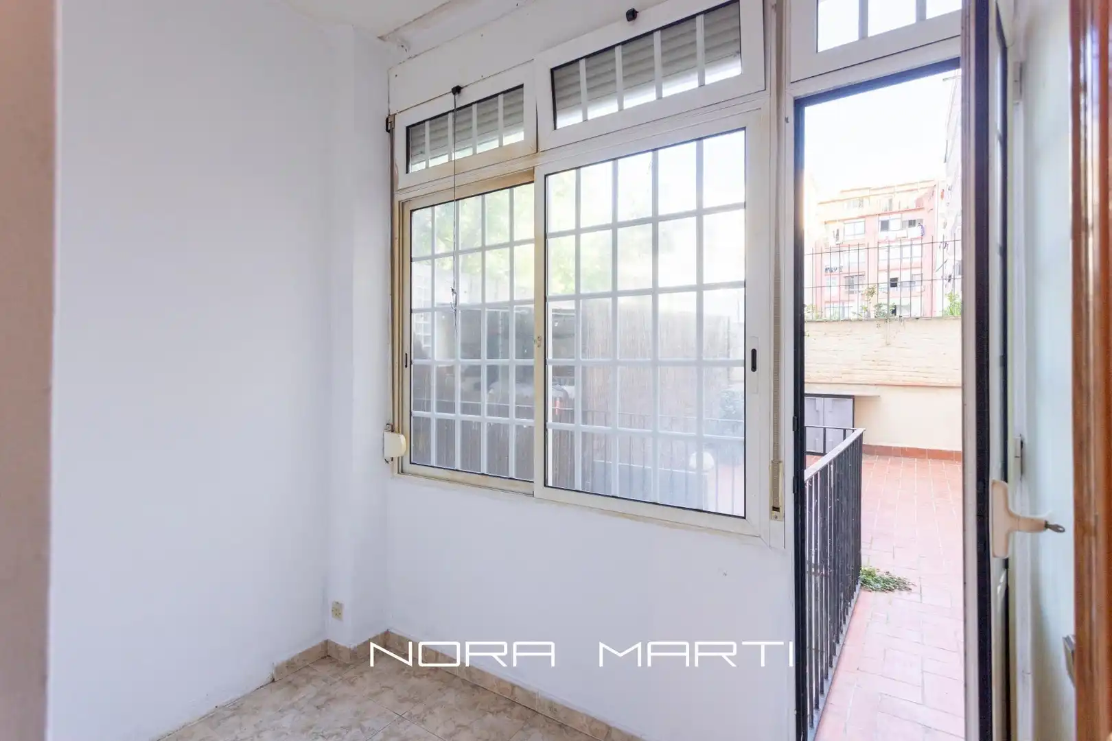 Habitación de Planta baja en venta en Eixample