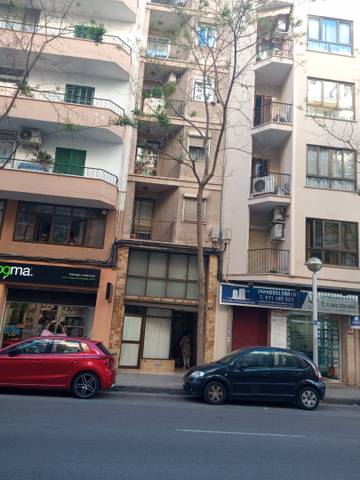 Local comercial en Venta en Avinguda de l'Argentina, 79 en Camp d'en Serralta