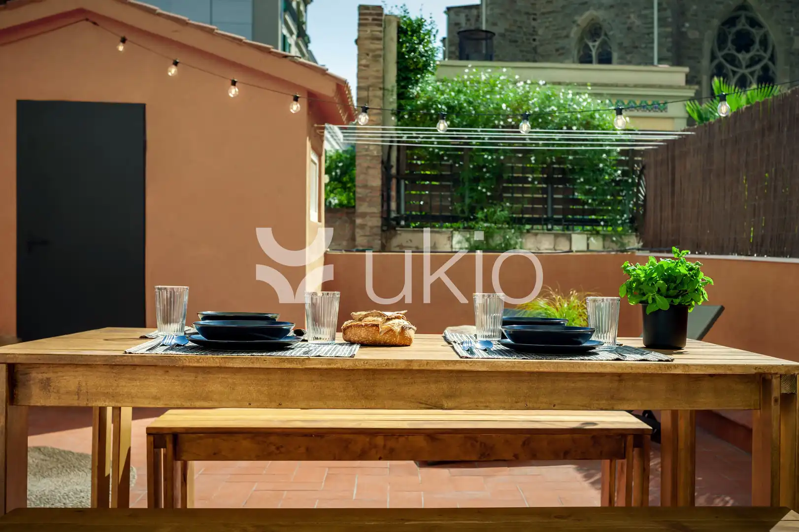 Terrassa de Apartament de lloguer en Barcelona amb Terrassa, Moblat i Forn