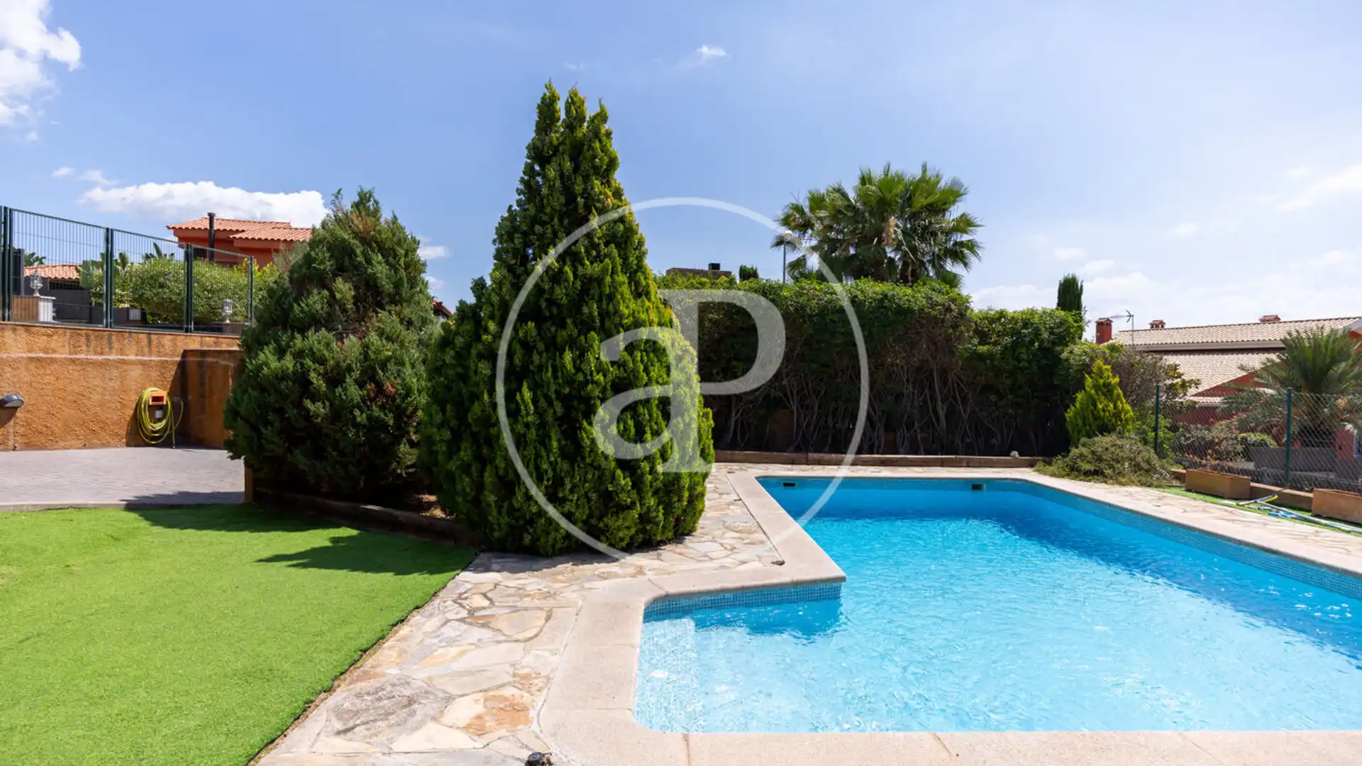 Piscina de Casa o chalet en venta en Argentona con Aire acondicionado, Calefacción y Jardín privado