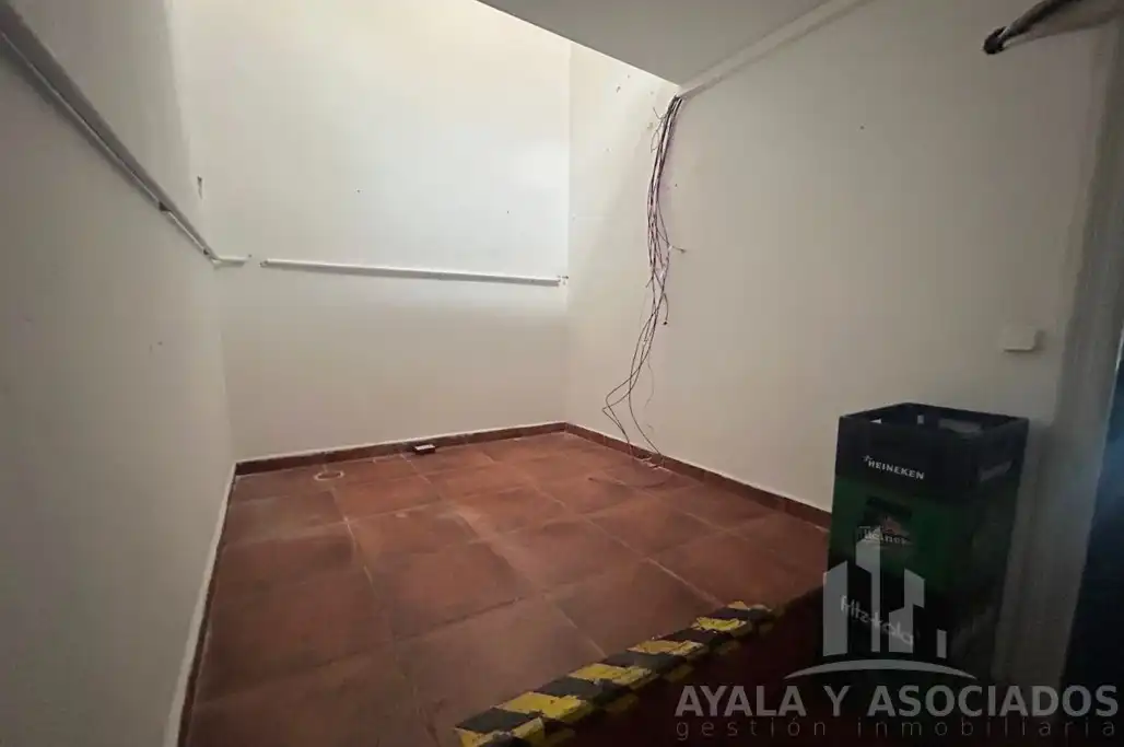 Local comercial en venda a Avenida Reina Victoria Eugenia, imagen 21