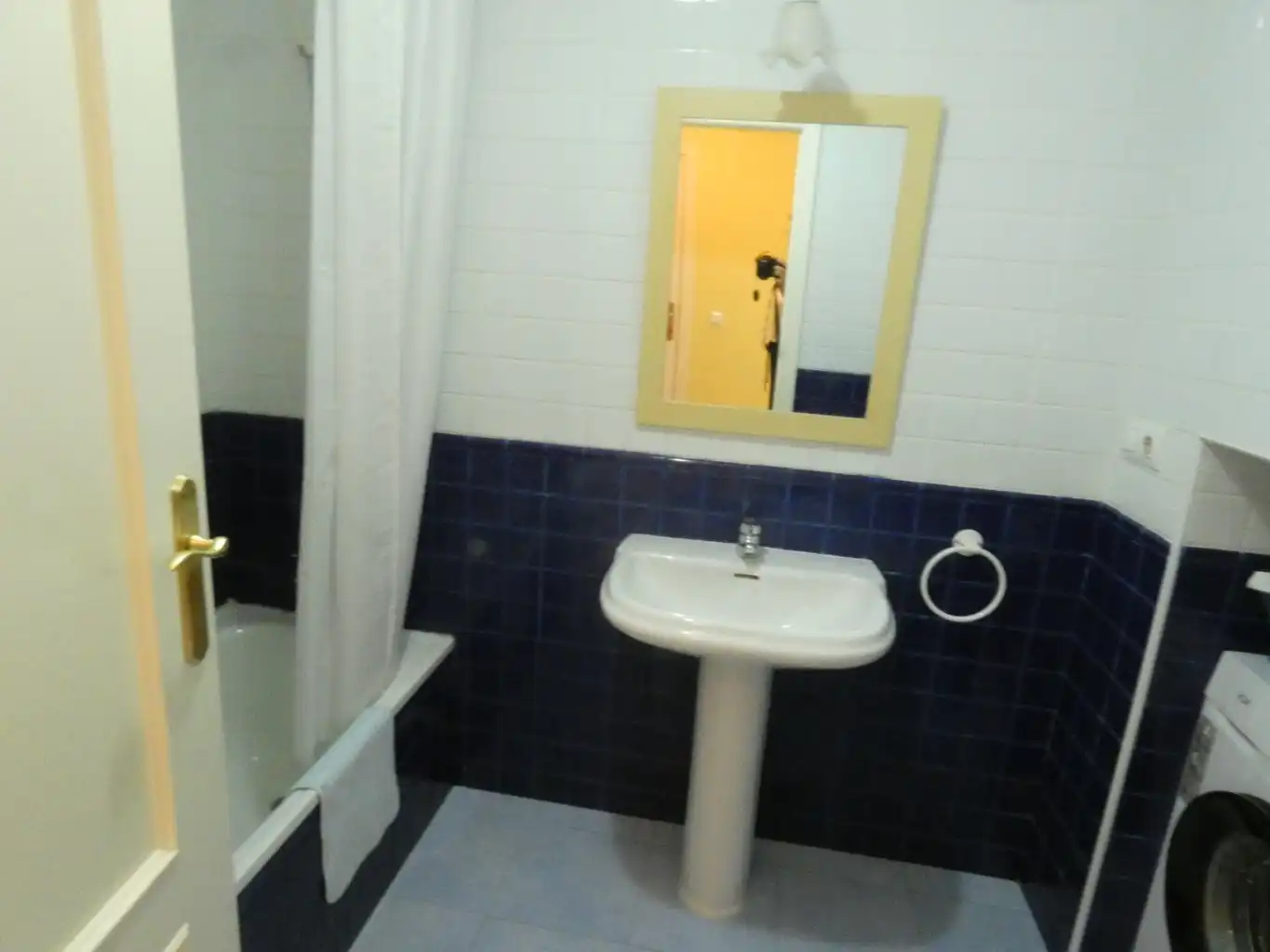 Flat with terrace to rent in Calle Estalajes 116, imagen 4