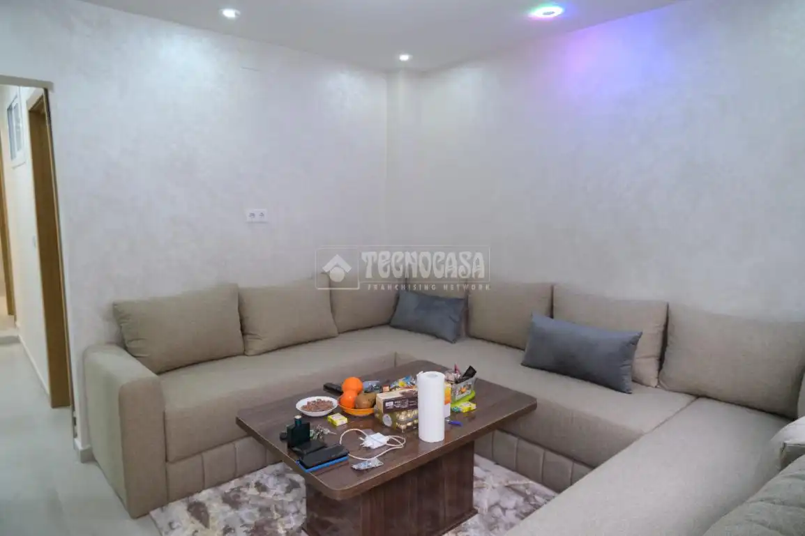 Sala de estar de Casa adosada en venta en Sevilla con Alarma