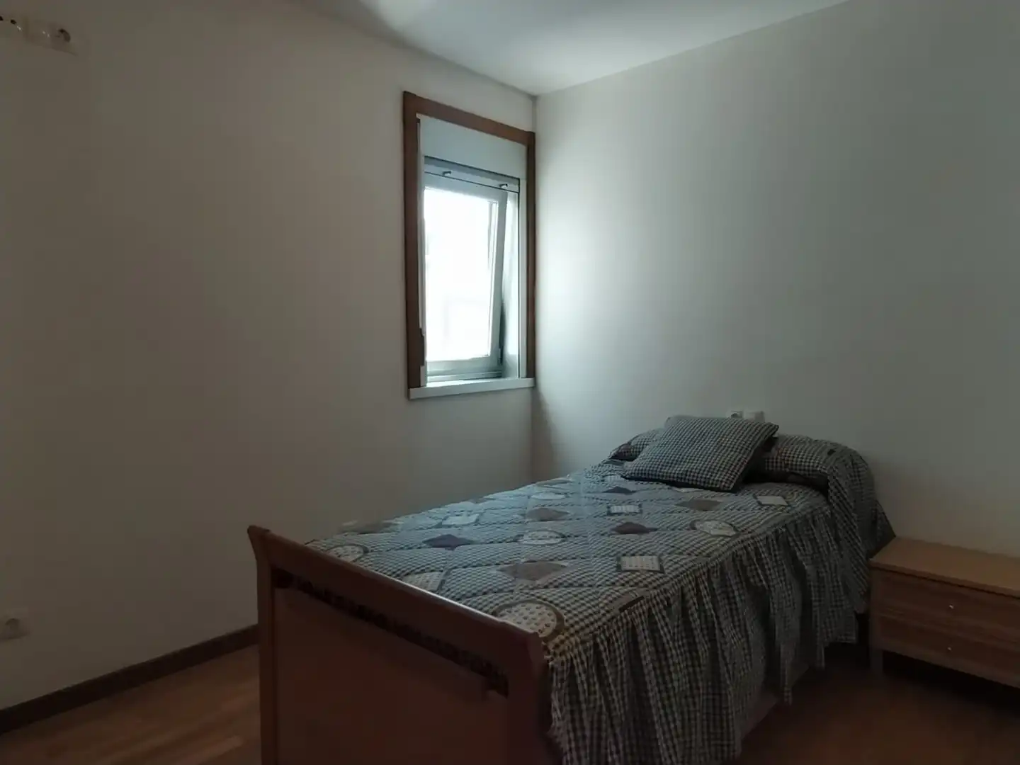 Habitación de Ático en venta en Cariño con Parquet, Amueblado y Horno