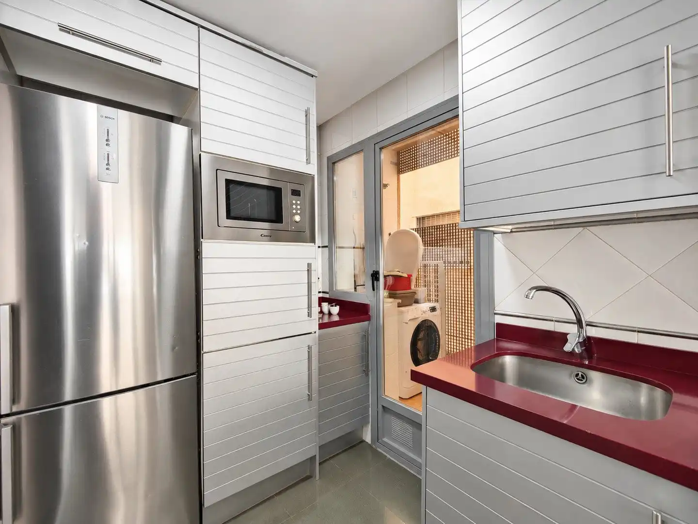 Cocina de Apartamento en venta en Torrevieja con Calefacción, Terraza y Amueblado