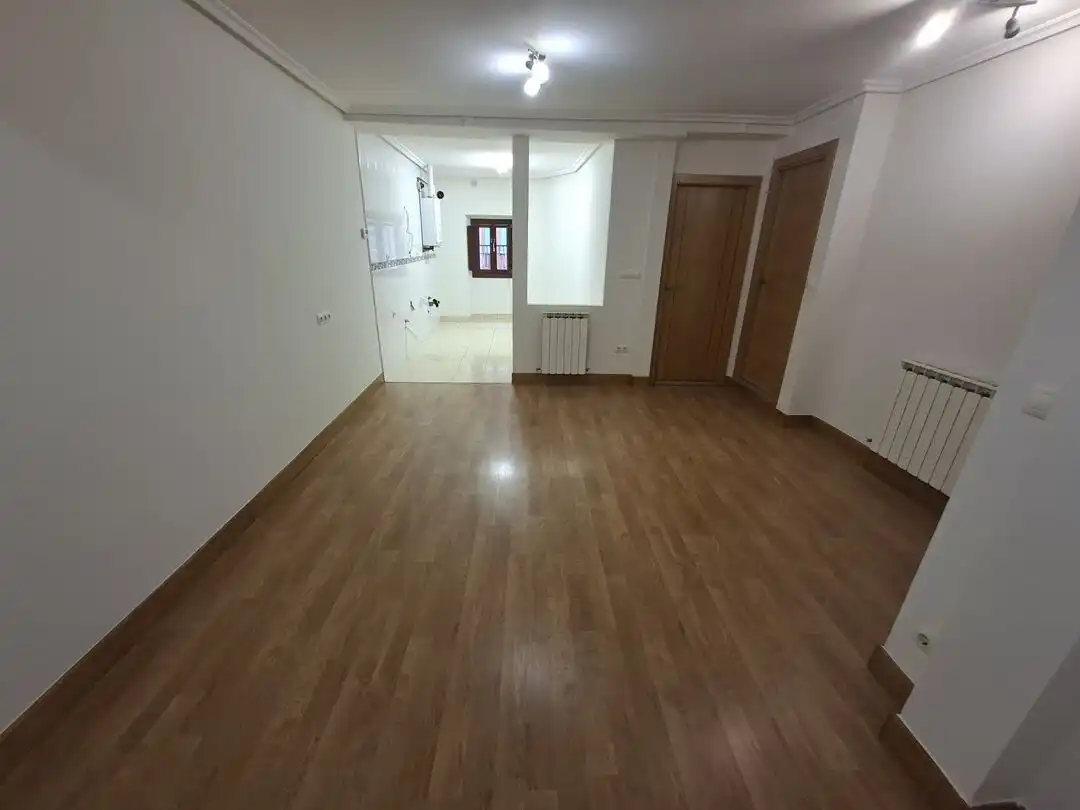 Flat for sale in Elorrio  with Heating