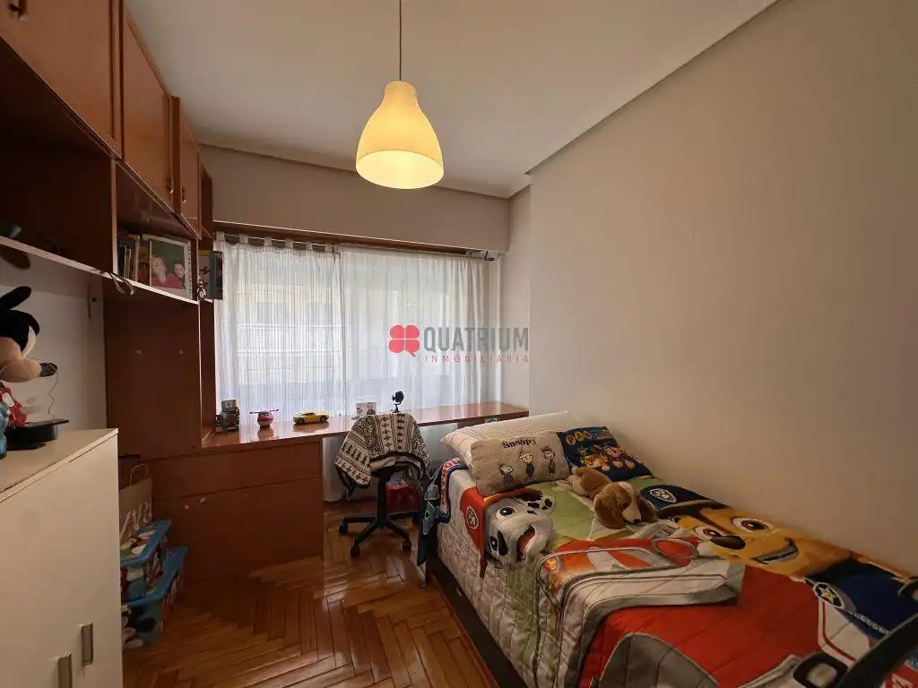 Habitación de Piso en venta en Ourense Capital  con Calefacción, Trastero y Balcón