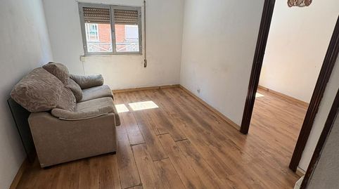 Foto 3 de Piso en venta en Numancia, Madrid Capital