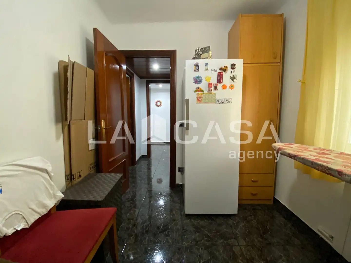 Piso en venta en Santa Coloma de Gramenet con Calefacción y Balcón