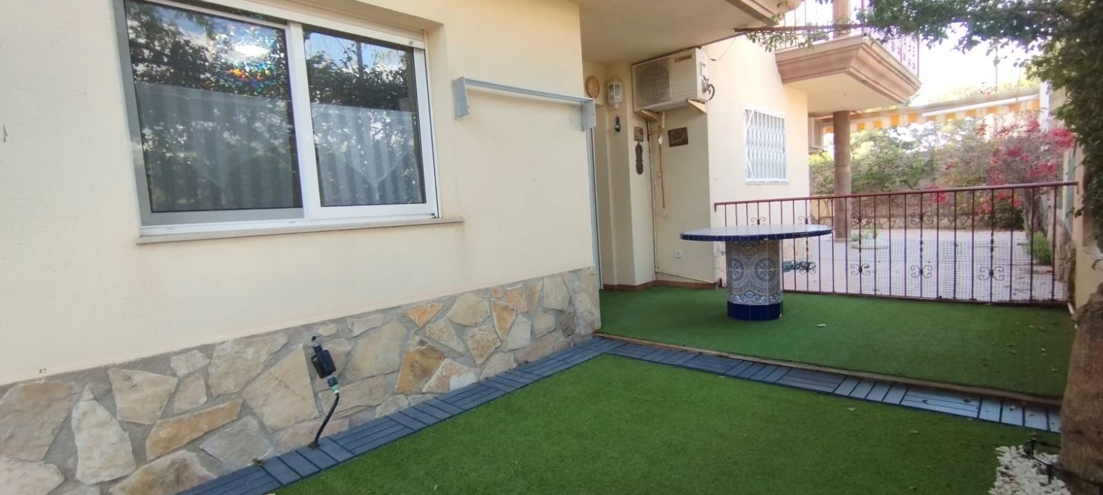 Jardí de Planta baixa en venda en Alcanar amb Aire condicionat, Terrassa i Moblat