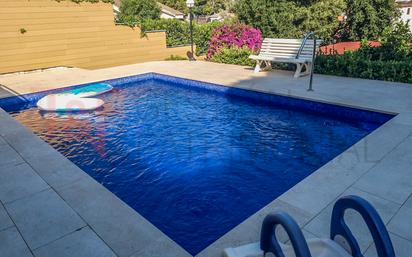 Swimming pool of House or chalet for sale in Santa Susanna  with Air Conditioner, Terrace and Swimming Pool