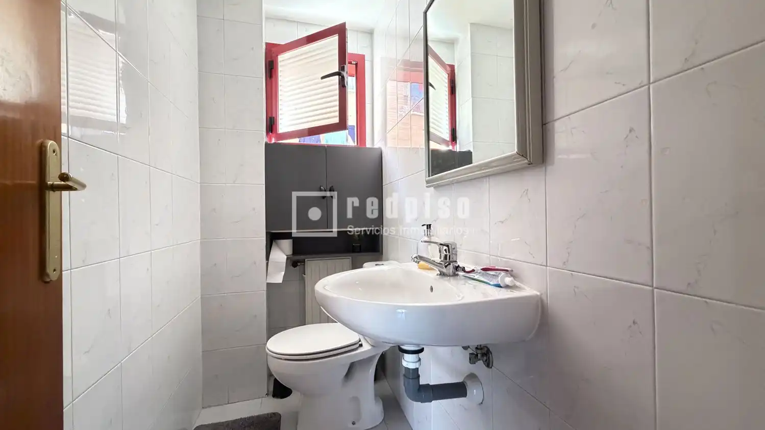 Bany de Pis en venda en Leganés amb Aire condicionat, Calefacció i Traster