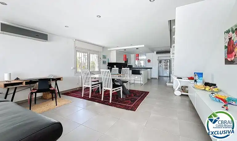 Casa con piscina en venta en Carrer Llobregat, imagen 33