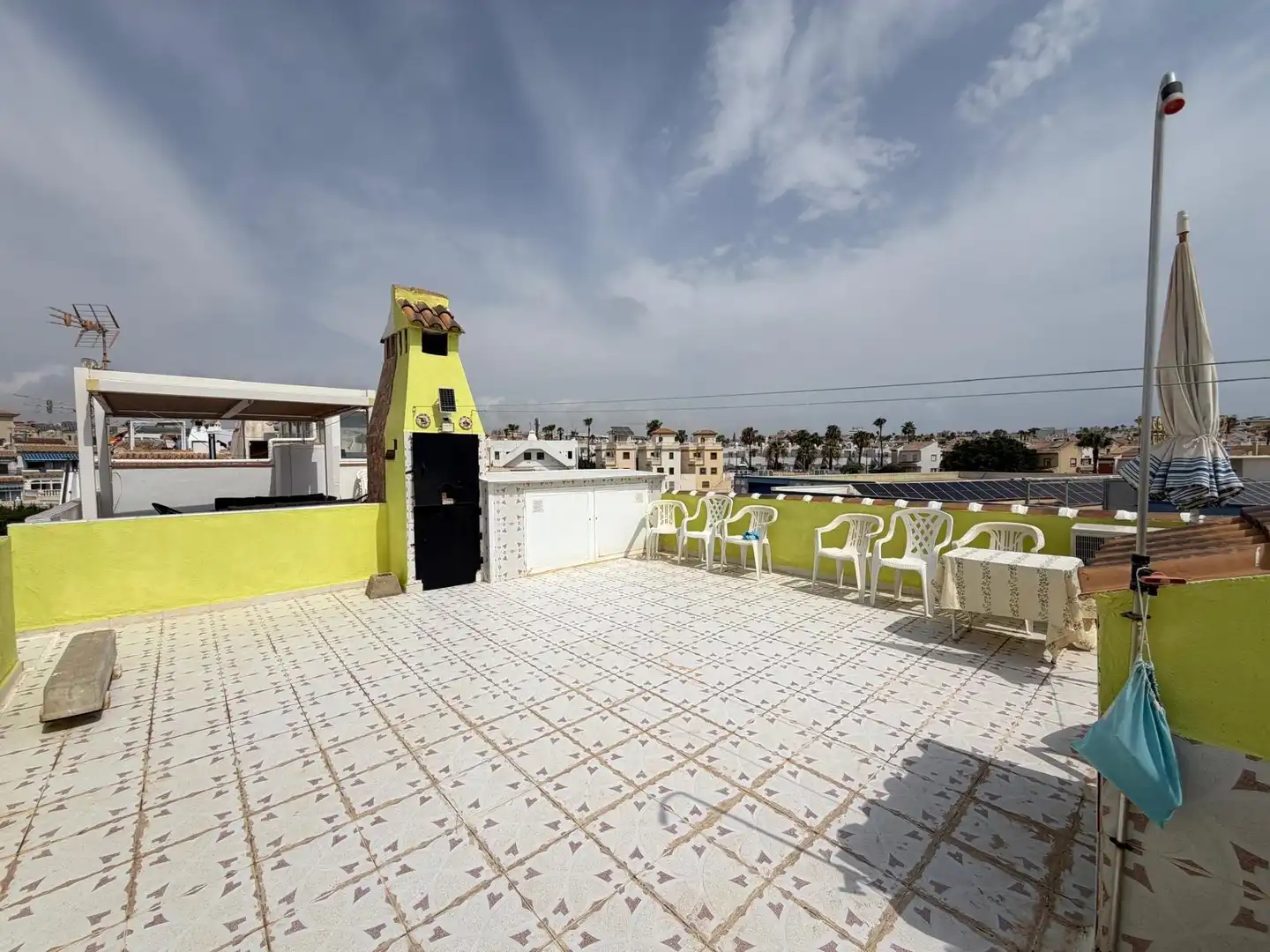 Terrassa de Casa o xalet en venda en Torrevieja amb Aire condicionat, Calefacció i Traster