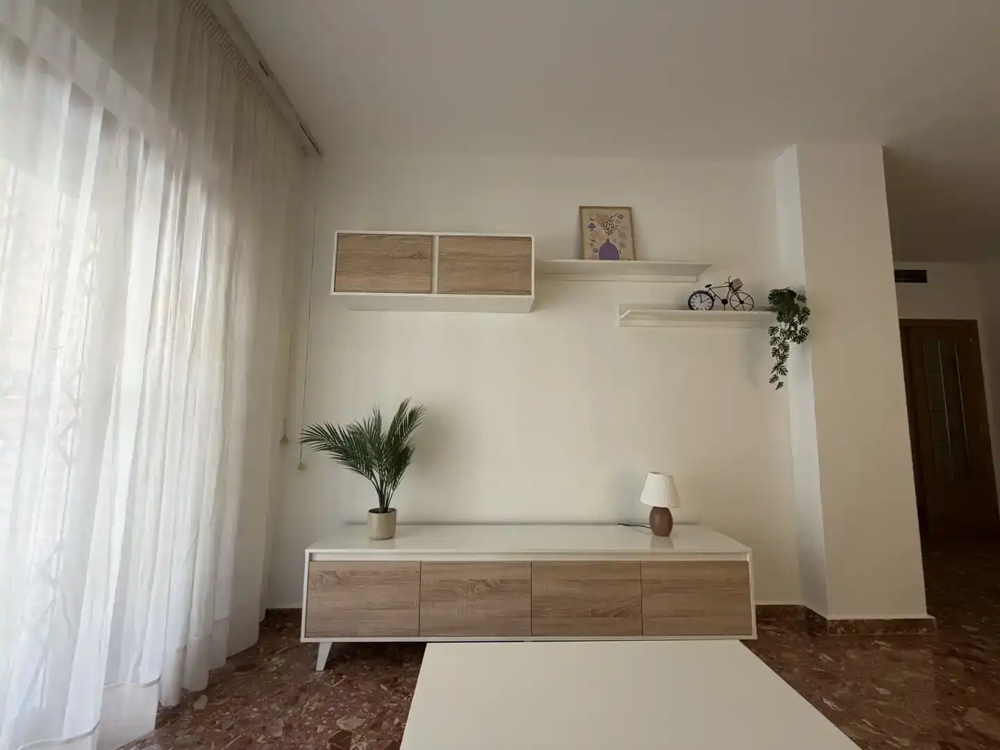 Sala d'estar de Pis de lloguer en  Murcia Capital amb Balcó