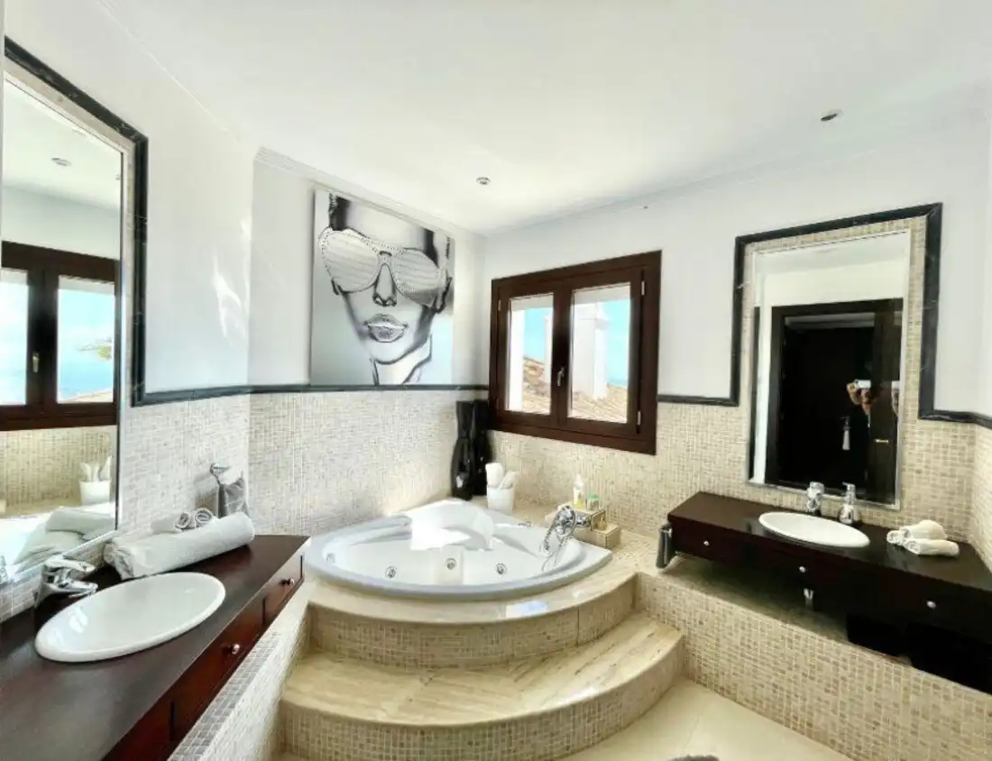 Maison avec terrasse à vendre à Río Real - Los Monteros, imagen 11